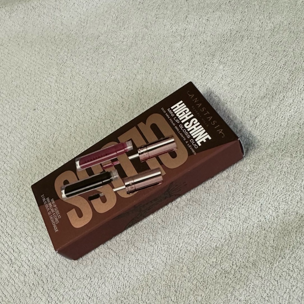 Anastasia Beverly Hills High Shine Gloss Duo - plush phantom